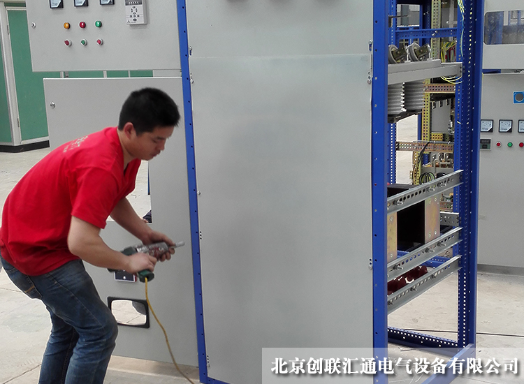 GGD型交流低壓配電柜 GGD型交流低壓配電柜